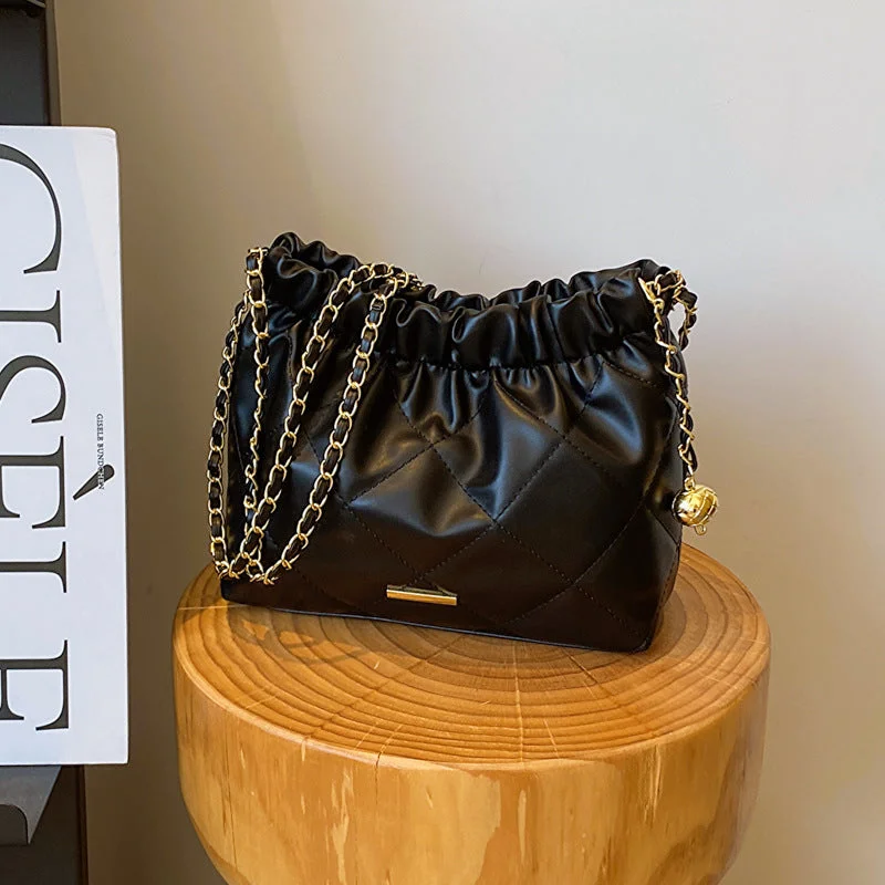 Fashionista Favorites Wholesale Soft Leather Large Capacity Pleated Chain Drawstring Shoulder Bag Flash Sale On Elegant Bags – Limited Stock Available