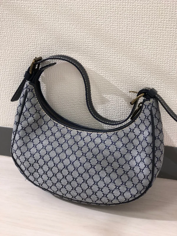 Bags With Discounts CELINE Blason Triomphe Pattern Handbag Hobobag Navy Vintage Old Celine xeda2r Everyday Bags At Wallet-Friendly Prices Bags With Discounts CELINE Blason Triomphe Pattern Handbag Hobobag Navy Vintage Old Celine xeda2r Everyday Bags At Wallet-Friendly Prices