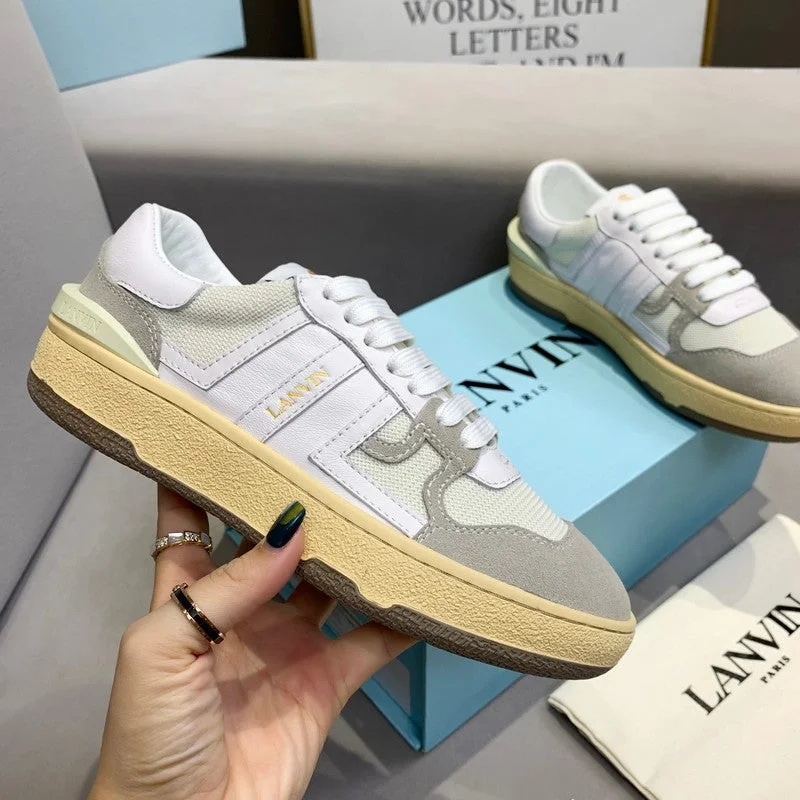Eco-Friendly Bags For Sustainable Fashion Lovers SACC - LAV Men Shoes - 311 Carry Elegance For Less Eco-Friendly Bags For Sustainable Fashion Lovers SACC - LAV Men Shoes - 311 Carry Elegance For Less
