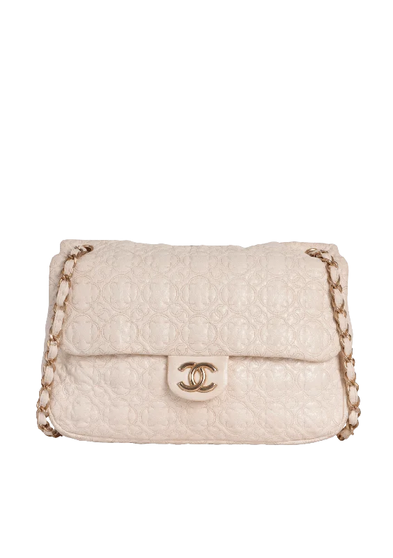 Glamorous Bags For Evening Events And Parties ROCK IN MOSCOW FLAP BAG Iconic Handbags At Budget-Friendly Prices Glamorous Bags For Evening Events And Parties ROCK IN MOSCOW FLAP BAG Iconic Handbags At Budget-Friendly Prices