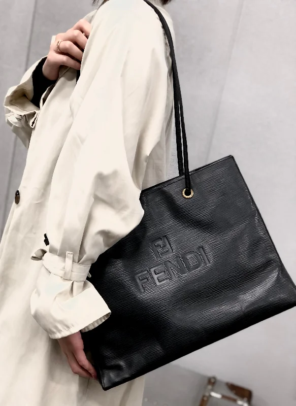 Luxury Casual Deals FENDI Logo Embossed leather Totebag Shoulder bag Black Vintage Old az6uas Elegant Totes At Limited-Time Prices Luxury Casual Deals FENDI Logo Embossed leather Totebag Shoulder bag Black Vintage Old az6uas Elegant Totes At Limited-Time Prices