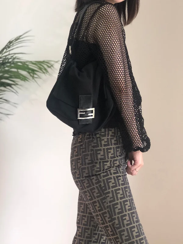 Essentials On Sale FENDI Mamma Baguette Nylon Handbag Shoulder bag Black Vintage 22vw8e Sleek And Stylish Handbags At Lower Prices Essentials On Sale FENDI Mamma Baguette Nylon Handbag Shoulder bag Black Vintage 22vw8e Sleek And Stylish Handbags At Lower Prices