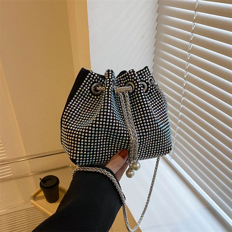 Holiday Glam Wholesale Fashion Trend Bright Diamond Chain Shoulder Bags The Best Handbag Offers Are Here Holiday Glam Wholesale Fashion Trend Bright Diamond Chain Shoulder Bags The Best Handbag Offers Are Here