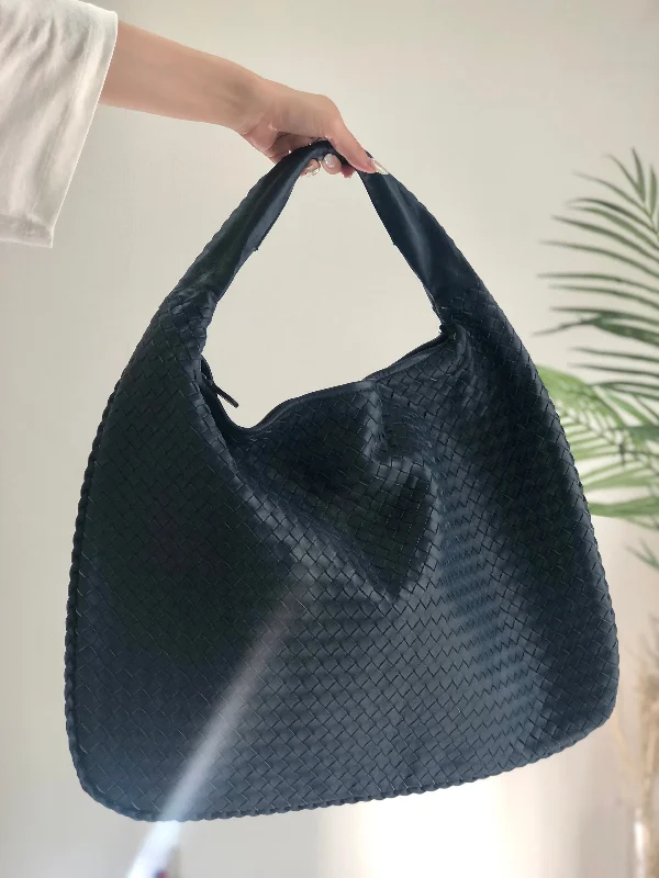 Limited Time Offer Bottega Veneta Intrecciato Leather Hobo bag Blue Vintage awvey7 Final Call – Shop Stylish Bags Before They're Gone Limited Time Offer Bottega Veneta Intrecciato Leather Hobo bag Blue Vintage awvey7 Final Call – Shop Stylish Bags Before They're Gone