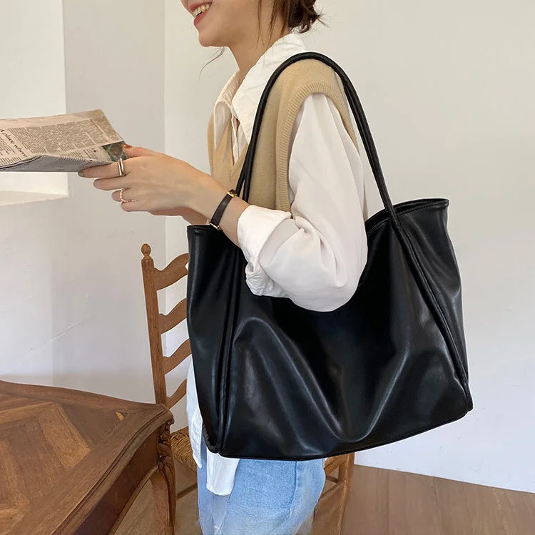 Trendy Fashion Sale Wholesale Carry A Large Capacity and Versatile One-shoulder Casual Armpit Bag Luxury Bags, Budget Prices Trendy Fashion Sale Wholesale Carry A Large Capacity and Versatile One-shoulder Casual Armpit Bag Luxury Bags, Budget Prices