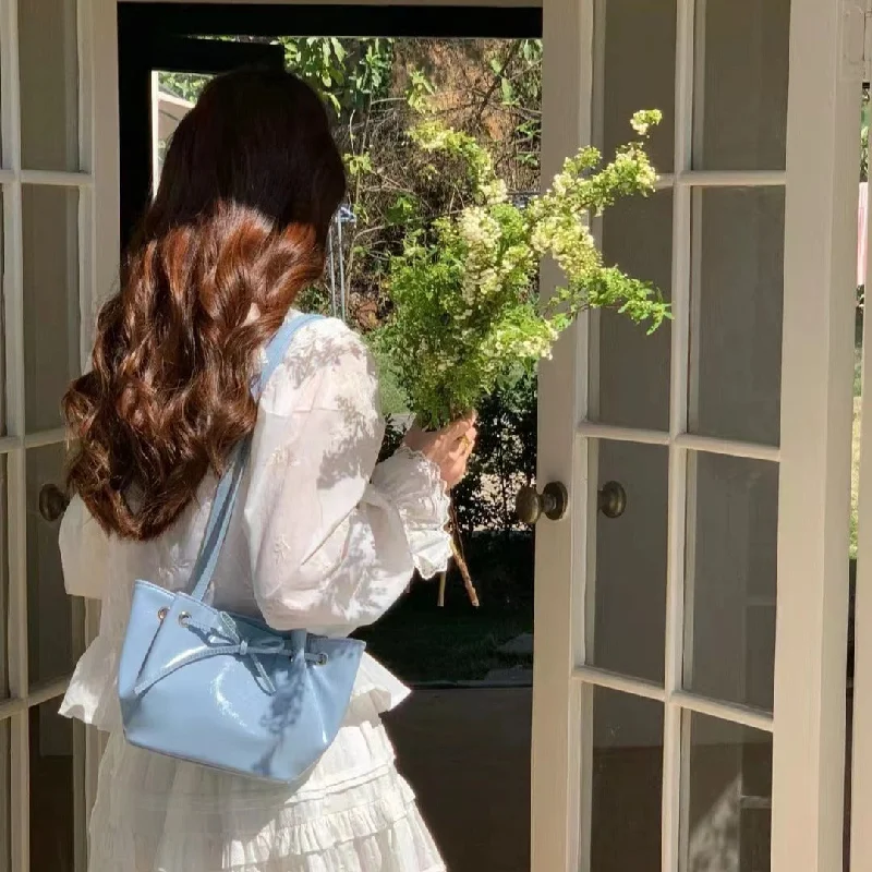 Modern Chic Discounts Wholesale Bow Fashion Single Shoulder Handbag Bucket Bag Designer Bags At Lower Prices Modern Chic Discounts Wholesale Bow Fashion Single Shoulder Handbag Bucket Bag Designer Bags At Lower Prices