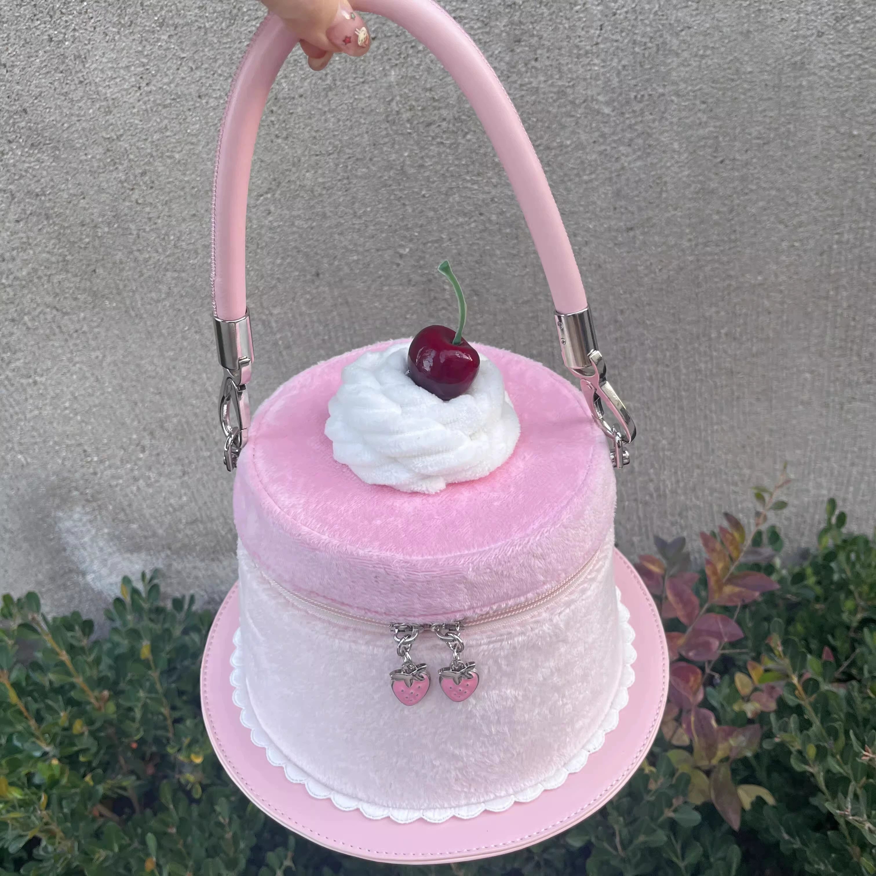 Gururu~Delicious Pudding~Kawaii Lolita Handbag Pudding Shaped Must-Have Bags, Big Discounts Gururu~Delicious Pudding~Kawaii Lolita Handbag Pudding Shaped Must-Have Bags, Big Discounts
