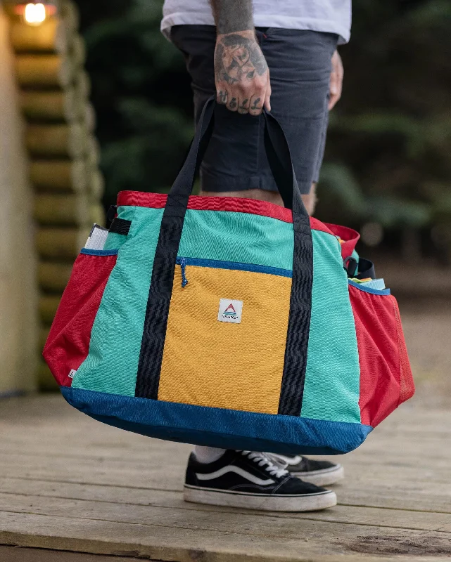 Sojourn Gear Tote 48L - Multi Primary Grab Stylish Bags Before They're Gone