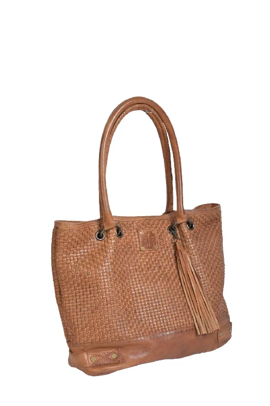 STS Ranchwear Womens Sweetgrass Distressed Tan Leather Tote Bag Shop Timeless And Trendy Bags At Limited-Time Discounts