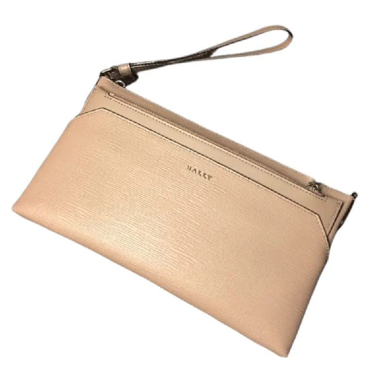 Bally Leddon 6219398 Ladies Nude Wrislet Clutch Calf Embossed Unmissable Deals On High-Quality Designer Bags Bally Leddon 6219398 Ladies Nude Wrislet Clutch Calf Embossed Unmissable Deals On High-Quality Designer Bags