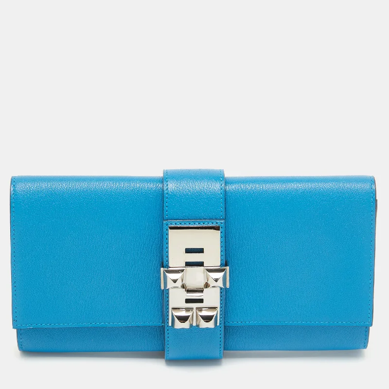 Hermès Bleu Zanzibar Chevre Mysore Leather Medor 23 Clutch Upgrade Your Look With Our Exclusive Bag Deals Hermès Bleu Zanzibar Chevre Mysore Leather Medor 23 Clutch Upgrade Your Look With Our Exclusive Bag Deals