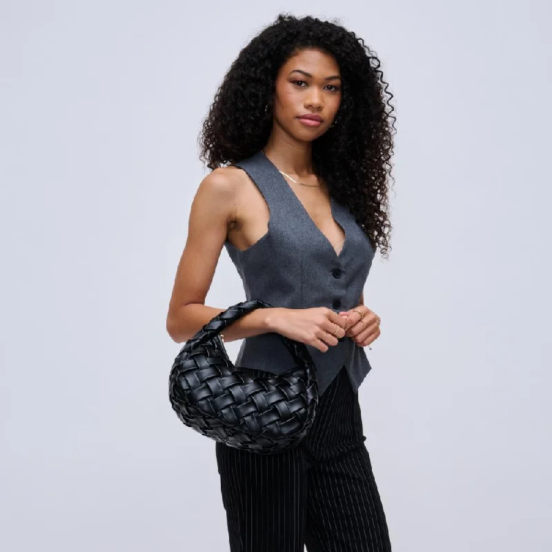 Noreen Clutch Best Deals On Premium And Casual Bags – Act Fast