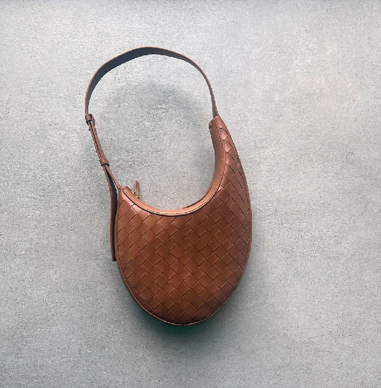 Drop Small, Wood Iconic Handbags At Budget-Friendly Prices