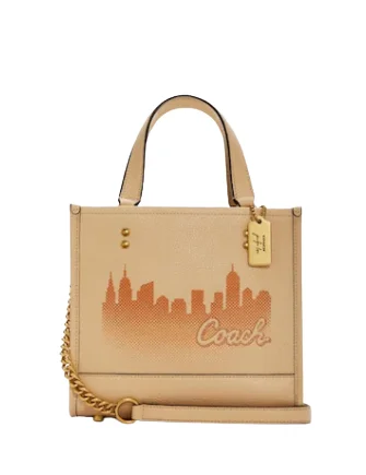 Coach X Jennifer Lopez Dempsey Tote 22 With Nyc Skyline Unmissable Deals On Everyday Handbags