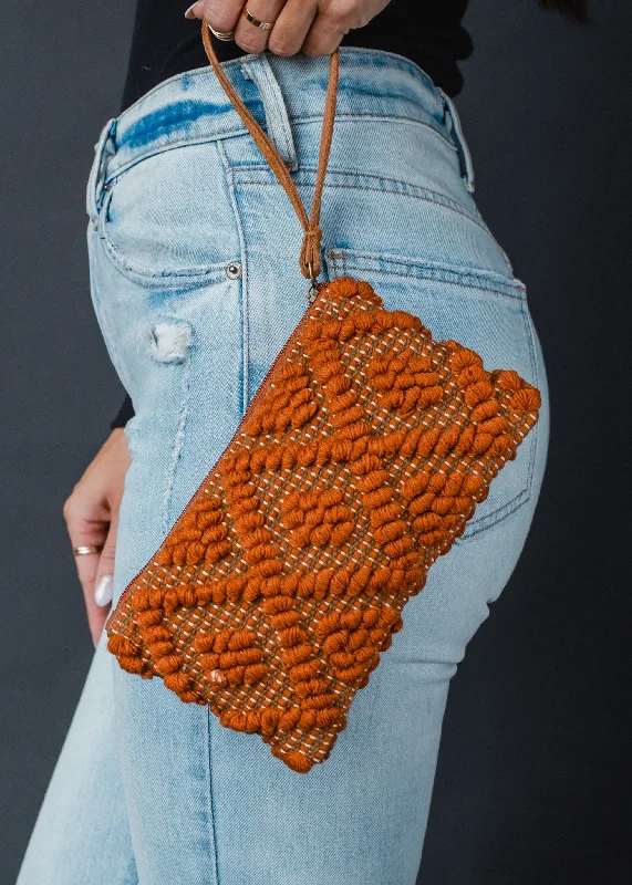 WOVEN-529 Sleek Bags, Perfect Prices