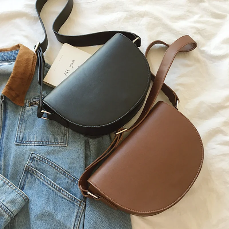 Elena Handbags Leather Saddle Flap Bag with Strap Unmissable Deals On Everyday Handbags