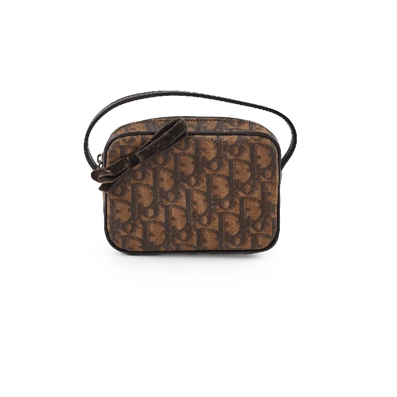 Sophisticated Street Style Offers Christian Dior Oblique Mini Brown Pouch 2005 Limited-Stock Handbag Sale For A Stylish Look