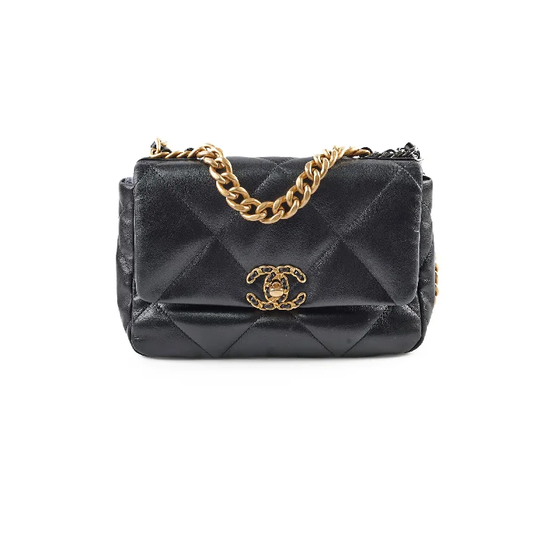 Affordable Trendy Fashion Chanel Small 19 Black 31 Series Affordable Elegance With High-Quality Bags