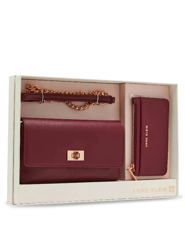 Limited Edition 3 Piece Gift Set With Turn Lock Clutch Affordable Luxury – Exclusive Savings On Premium Bags Limited Edition 3 Piece Gift Set With Turn Lock Clutch Affordable Luxury – Exclusive Savings On Premium Bags