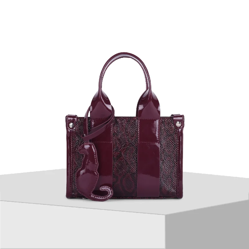 Step Ahead, Lead The Trend Berry Cub Chic And Affordable Bags – Grab Yours Today
