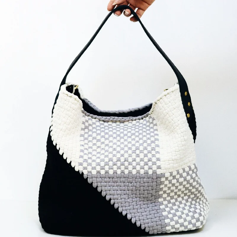 Chic Trend Collection Buslo Diagonal Weave Black & Gray Flash Sale On Handbags
