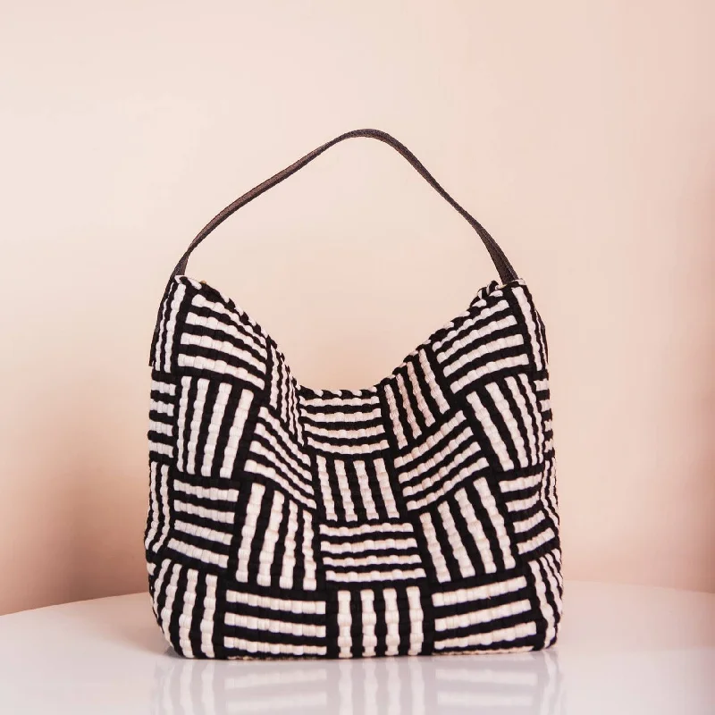 Special Offers, Don't Miss Buslo Mat Pattern Black & Beige Huge Handbag Markdowns – Update Your Collection Now Special Offers, Don't Miss Buslo Mat Pattern Black & Beige Huge Handbag Markdowns – Update Your Collection Now