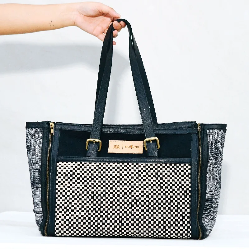 [R2R x DoiTung] Two-Way Tote Your Perfect Bag At The Perfect Price
